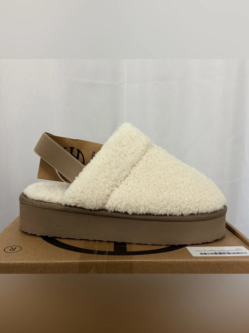 Cozy Off-White Fleece Shearling Platform Mule/Slipper w/Heel Strap Size 7.5 NIB